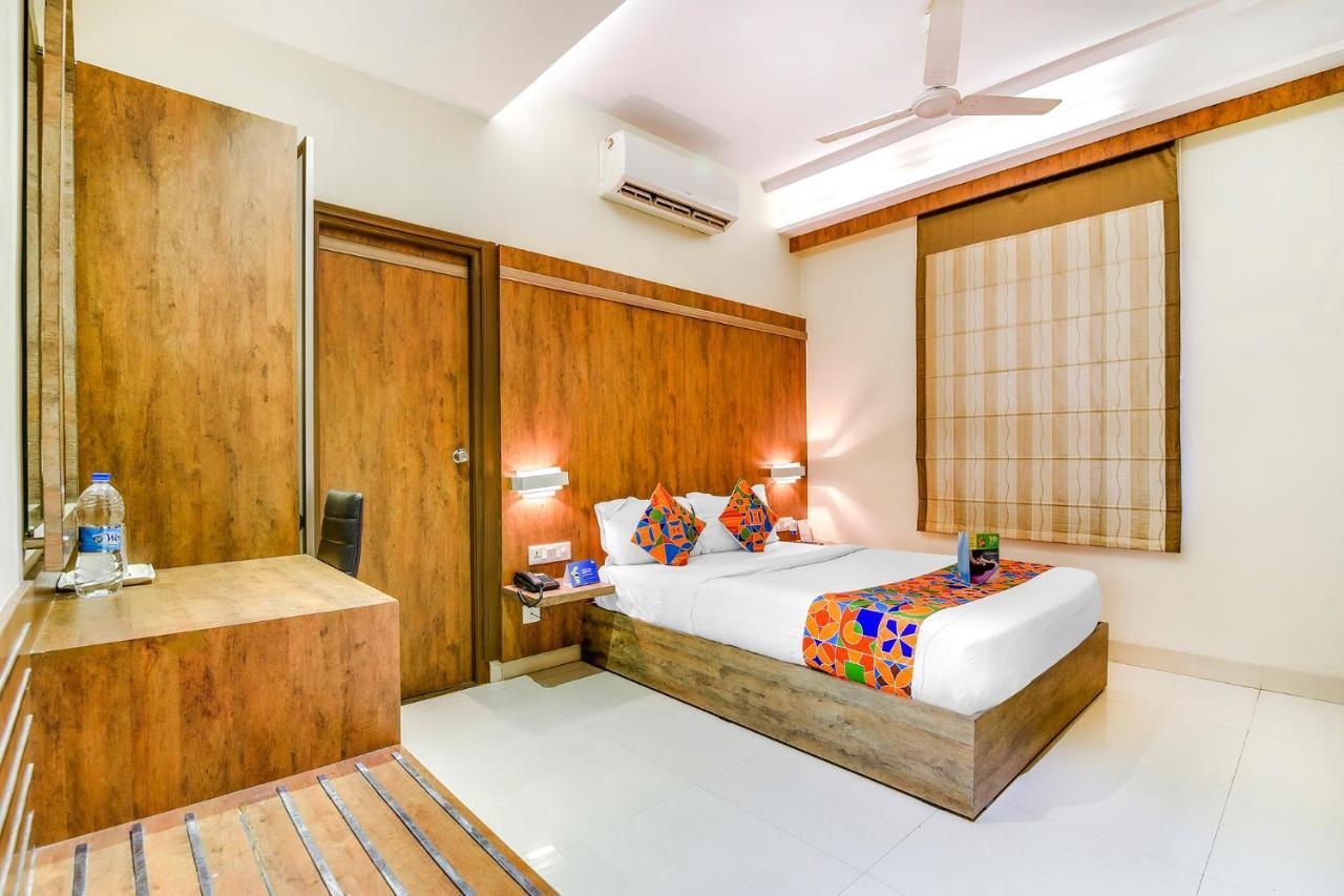 Fabhotel Arastu Nampally Hajdarábád Exteriér fotografie